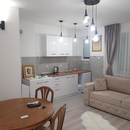 City Diamond Apartment Üsküp Dış mekan fotoğraf
