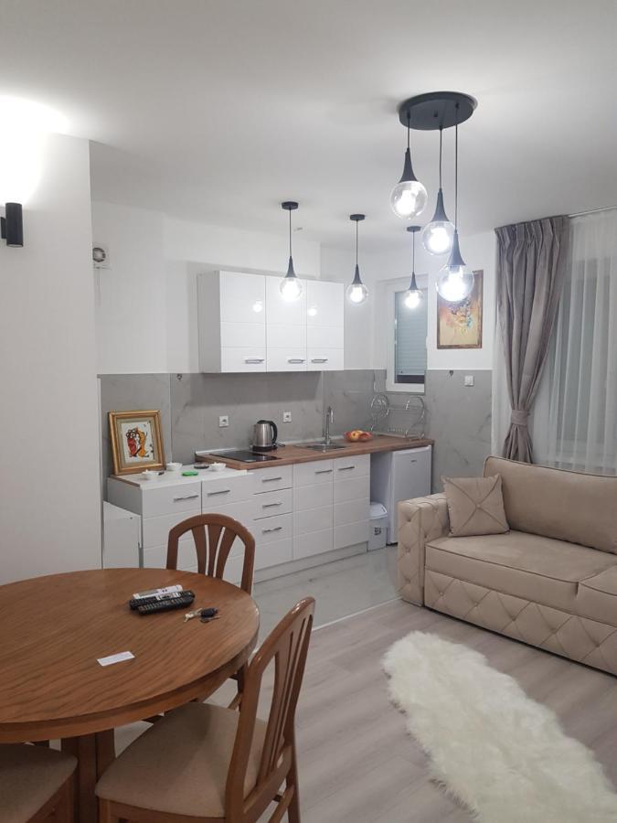 City Diamond Apartment Üsküp Dış mekan fotoğraf