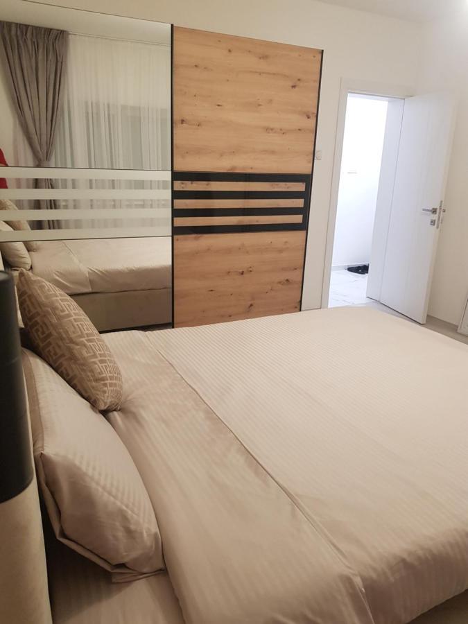 City Diamond Apartment Üsküp Dış mekan fotoğraf